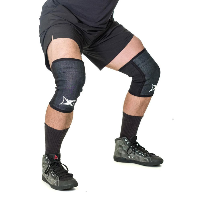 SLINGSHOT Grippy "X" Knee Sleeves [Closeout]